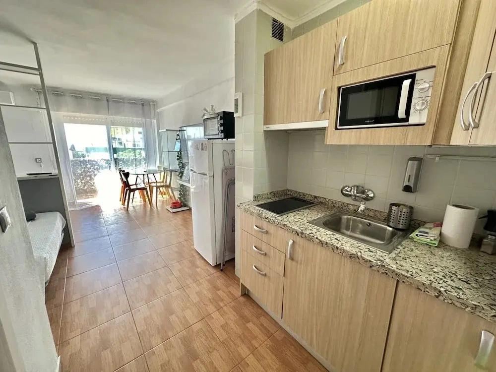 Apartment in Torremolinos With Sea Views