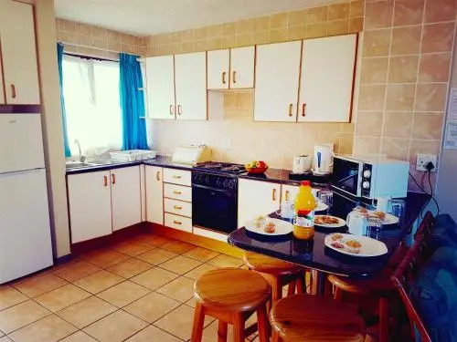 Dumela Margate Flat No 32