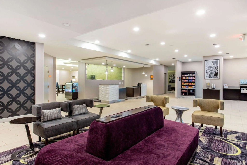 La Quinta by Wyndham Indianapolis South