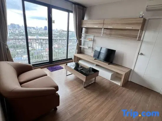 The Tree Rio condo , 0m from MRT Bang-Aor