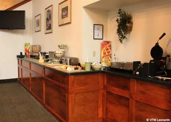 Royal Inn & Suites