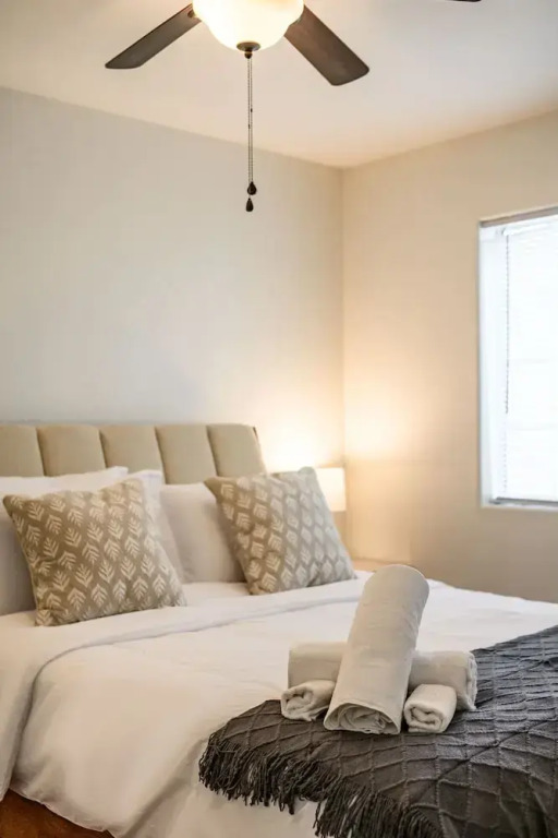 Near USC Dtla Spacious Private Bedroom 1