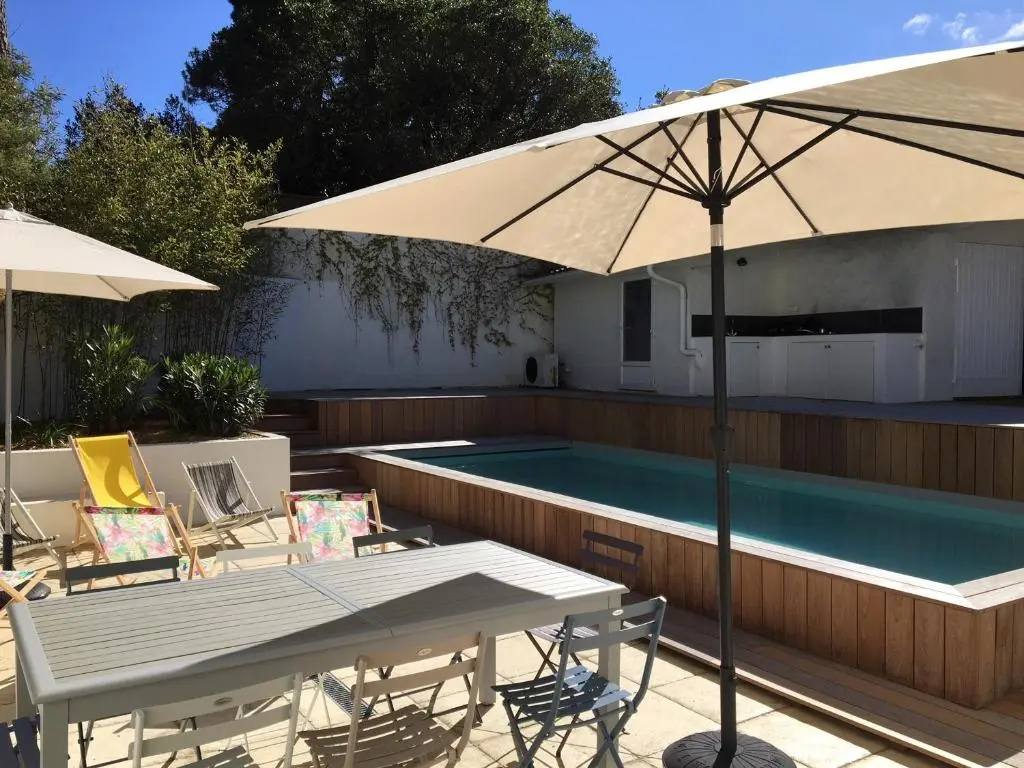 Villa moderne 4 chambres, piscine chauffée, Wi-Fi, proche plage et commerces, Arcachon - FR-1-374-147