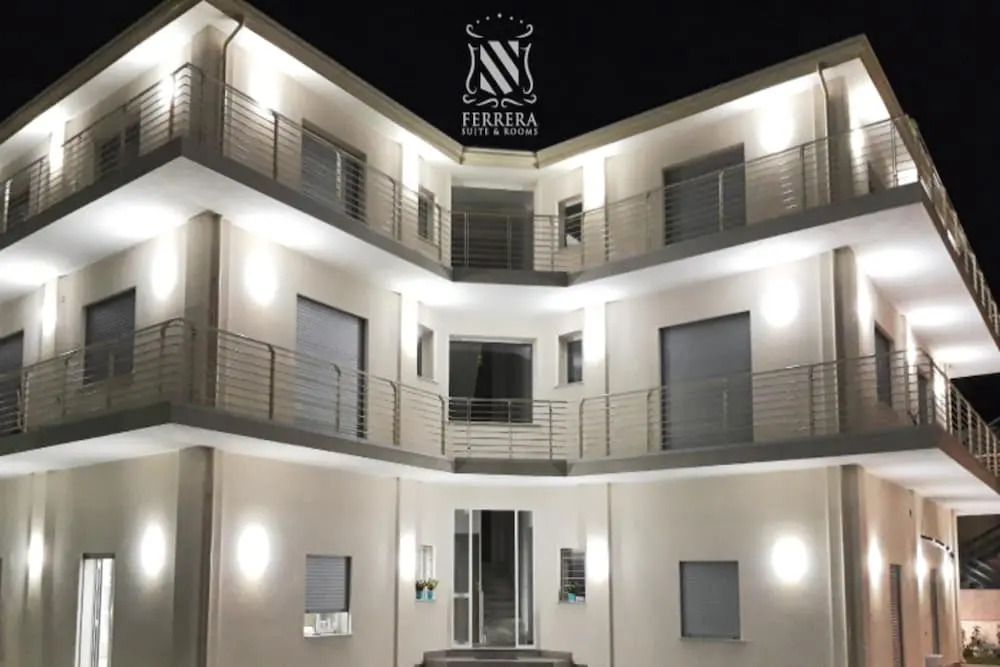 Corallo House 200m From The Sea