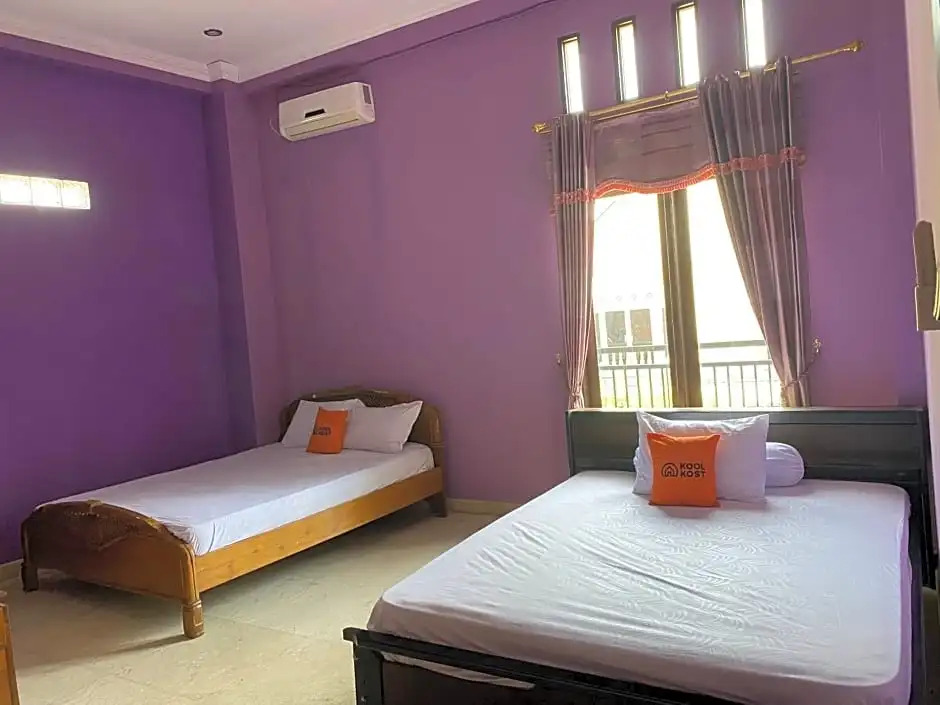 KoolKost Syariah near Plaza Marina (Minimum Stay 6 Nights)