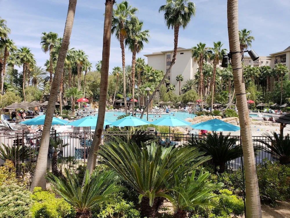 Tahiti Village Resort & Spa