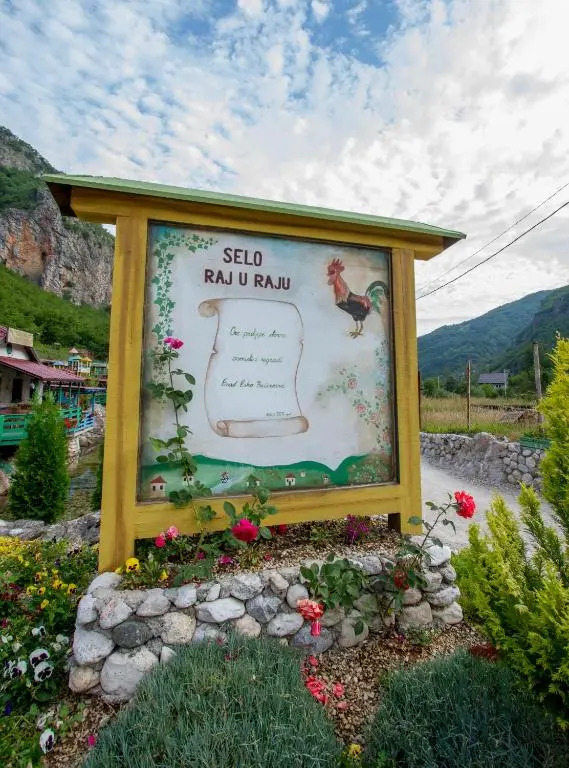 Eko selo Raj u Raju