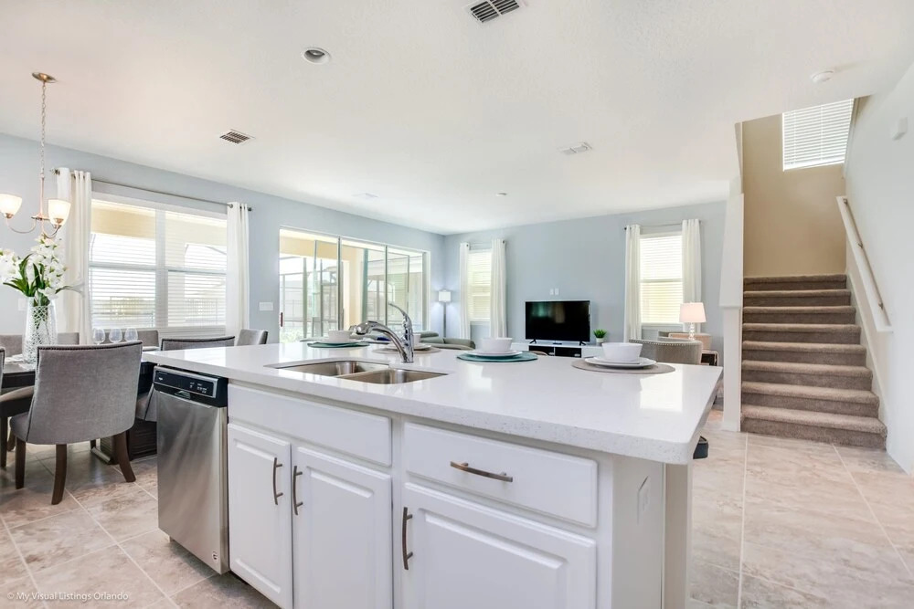 1791 Sawyer Palm Place