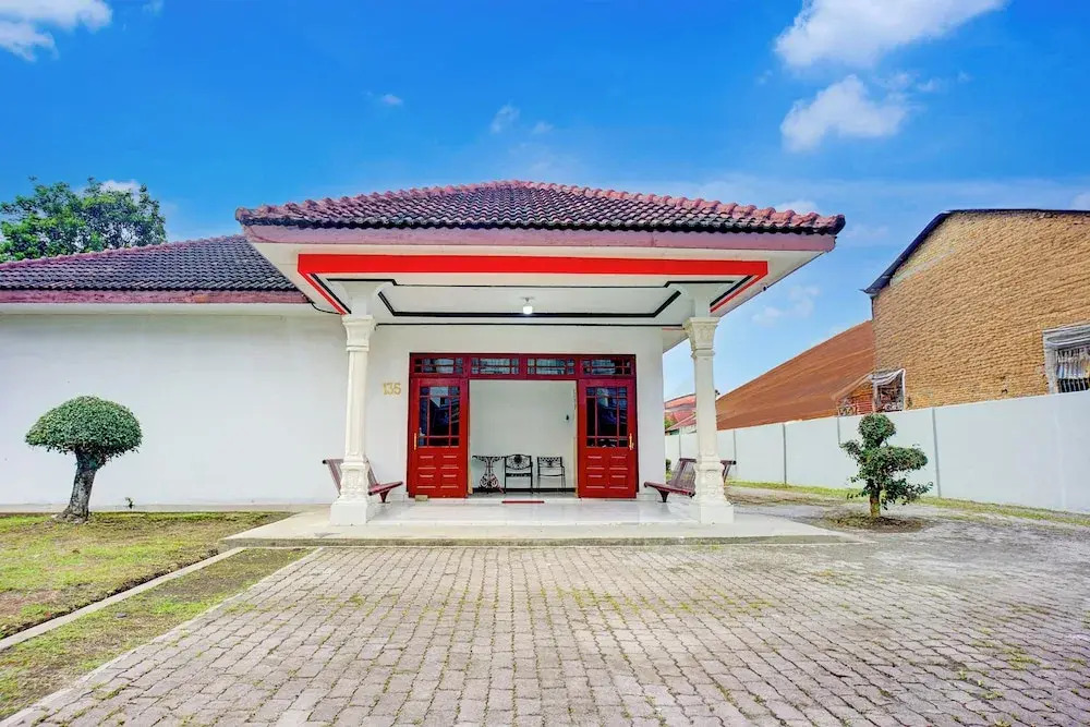 Hotel O Krakatau Near Universitas Muhammadiya Sumatra Utara