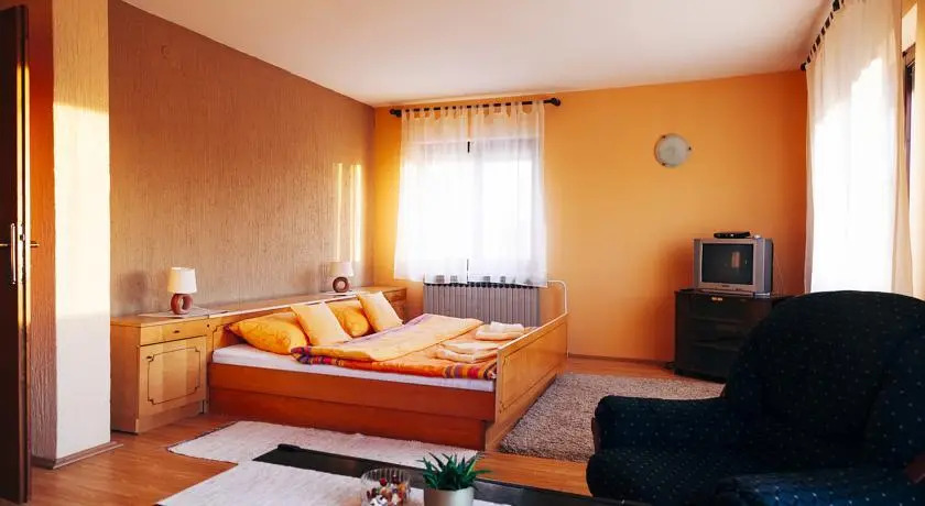 Apartmani Maraton