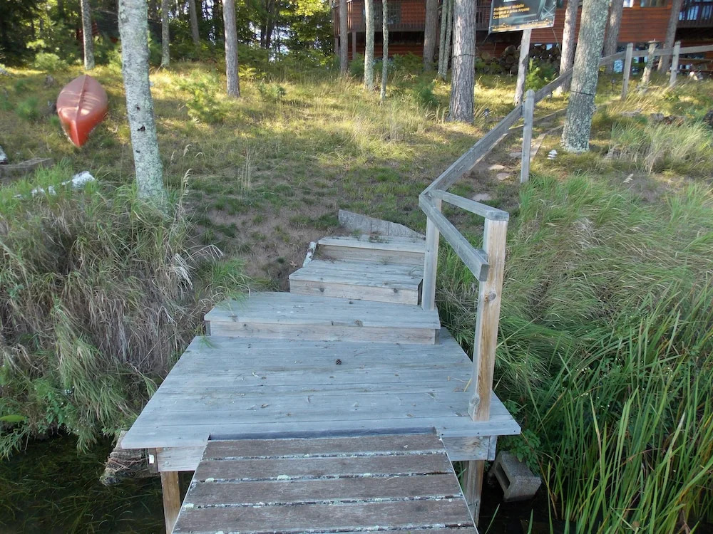Pickerel Point Executive - 5 Br Home