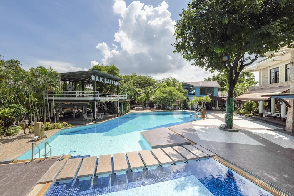 Saksaitarn Resort by OYO Rooms