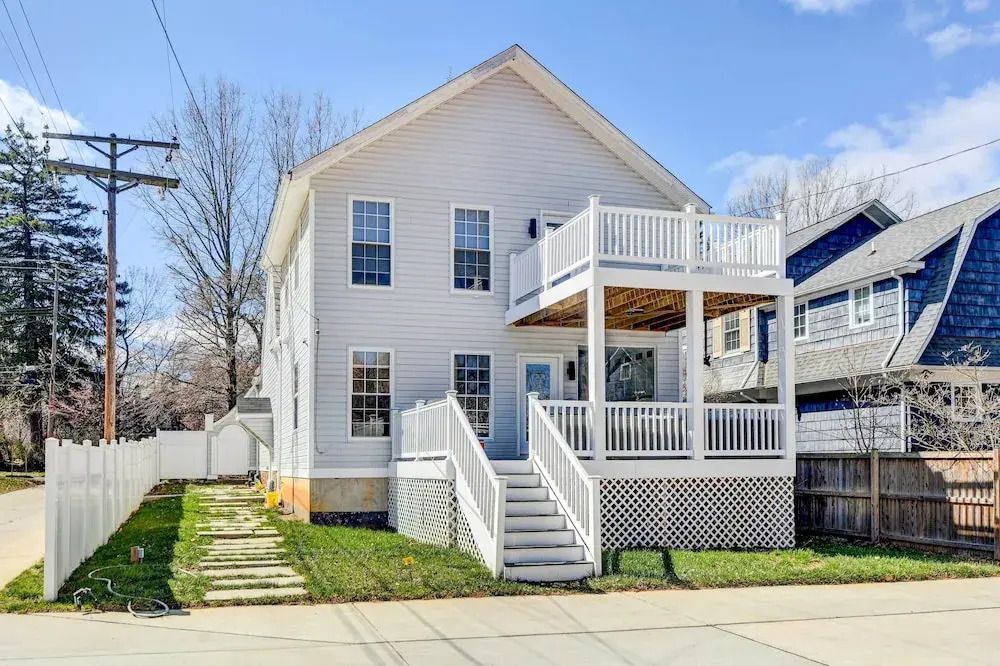 Updated Baltimore Home 8 Mi to Downtown!