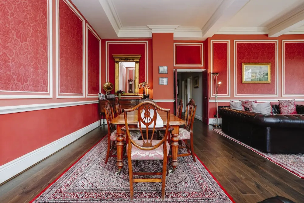 Gorgeous Royal Mile Mansion Apartment