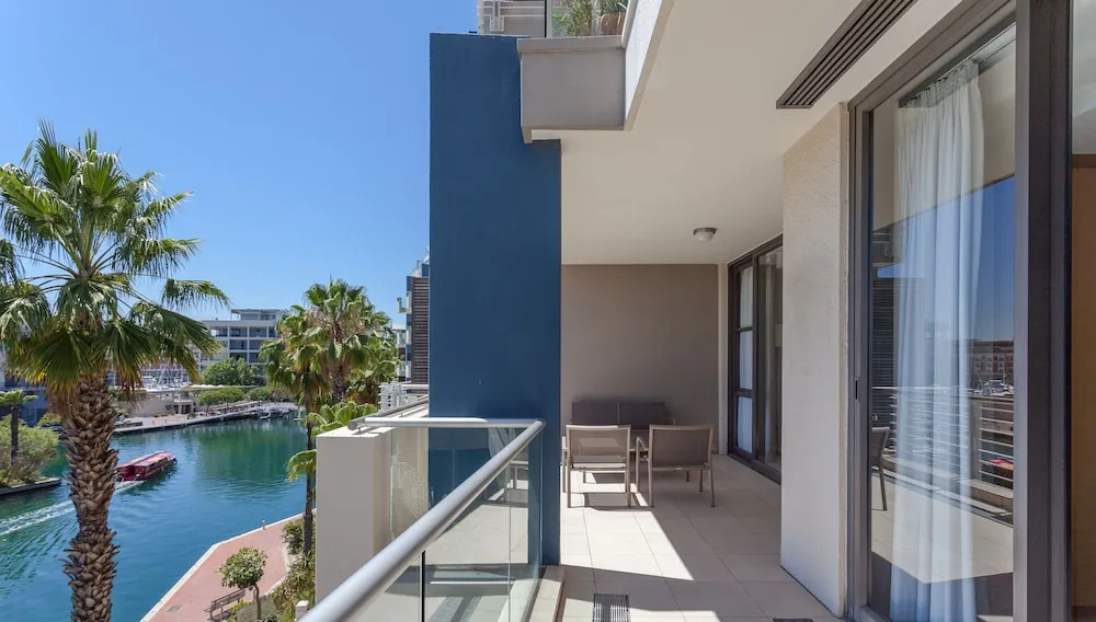 Penthouse 702 Kylemore B