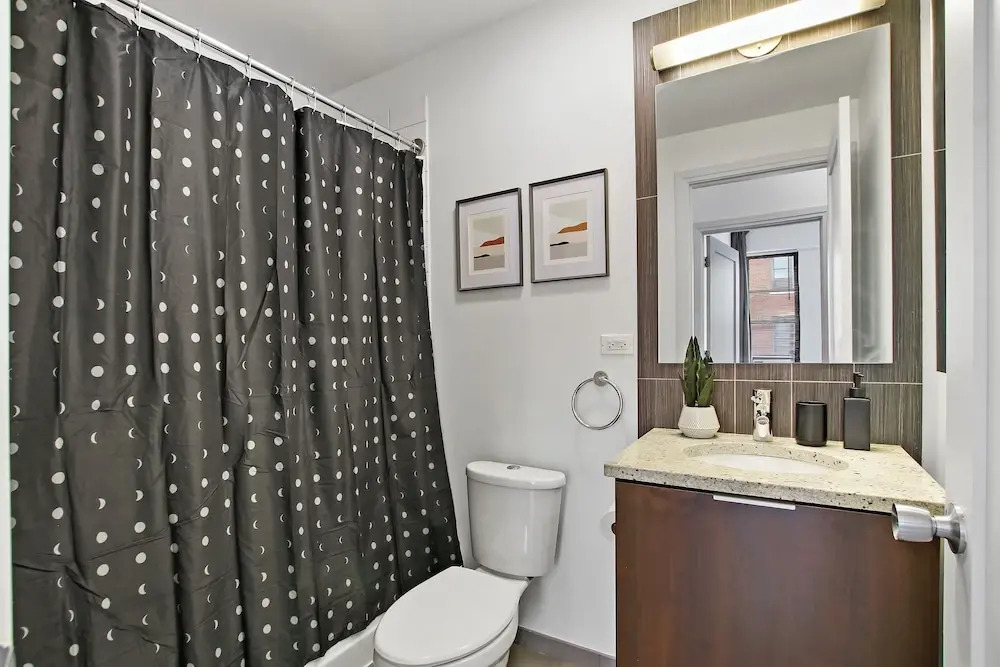 2BR Haven - Del Prado 1013