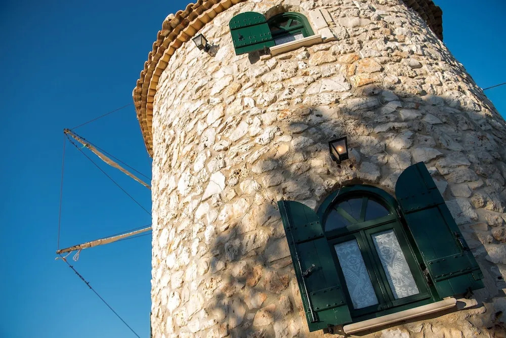 Potamitis Windmills & Apartments - Unique Stay with Scenic Views, by ZanteWize