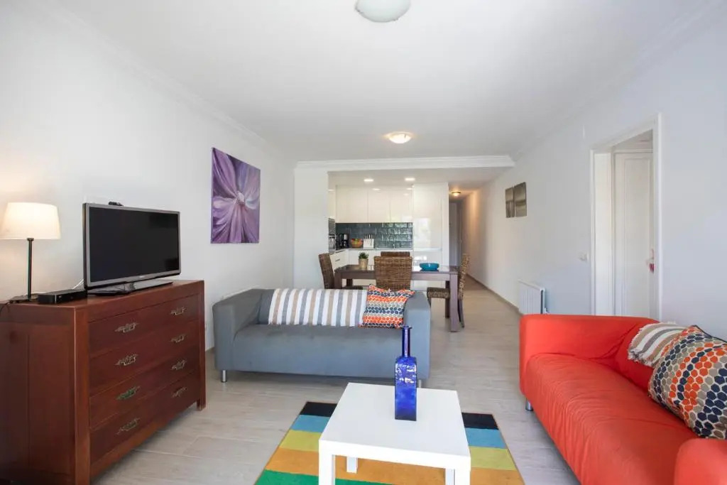 1007 Apartamento planta baja Lago San Maurici