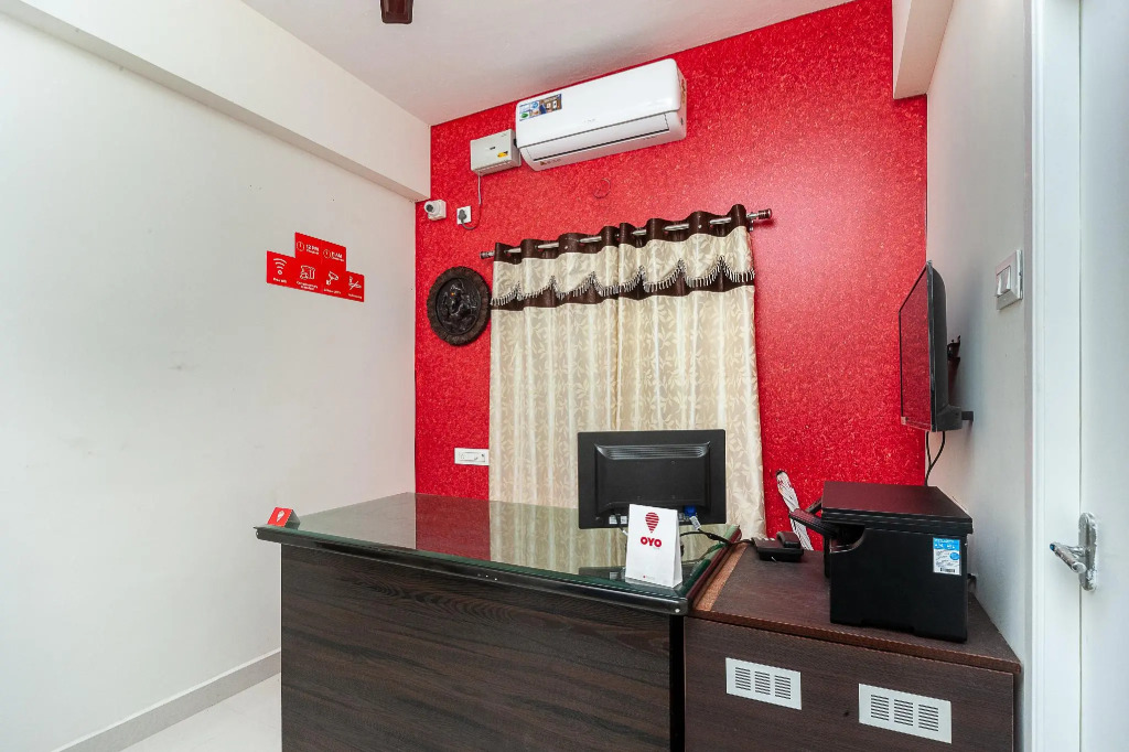 OYO 36655 Lakshmi Residency