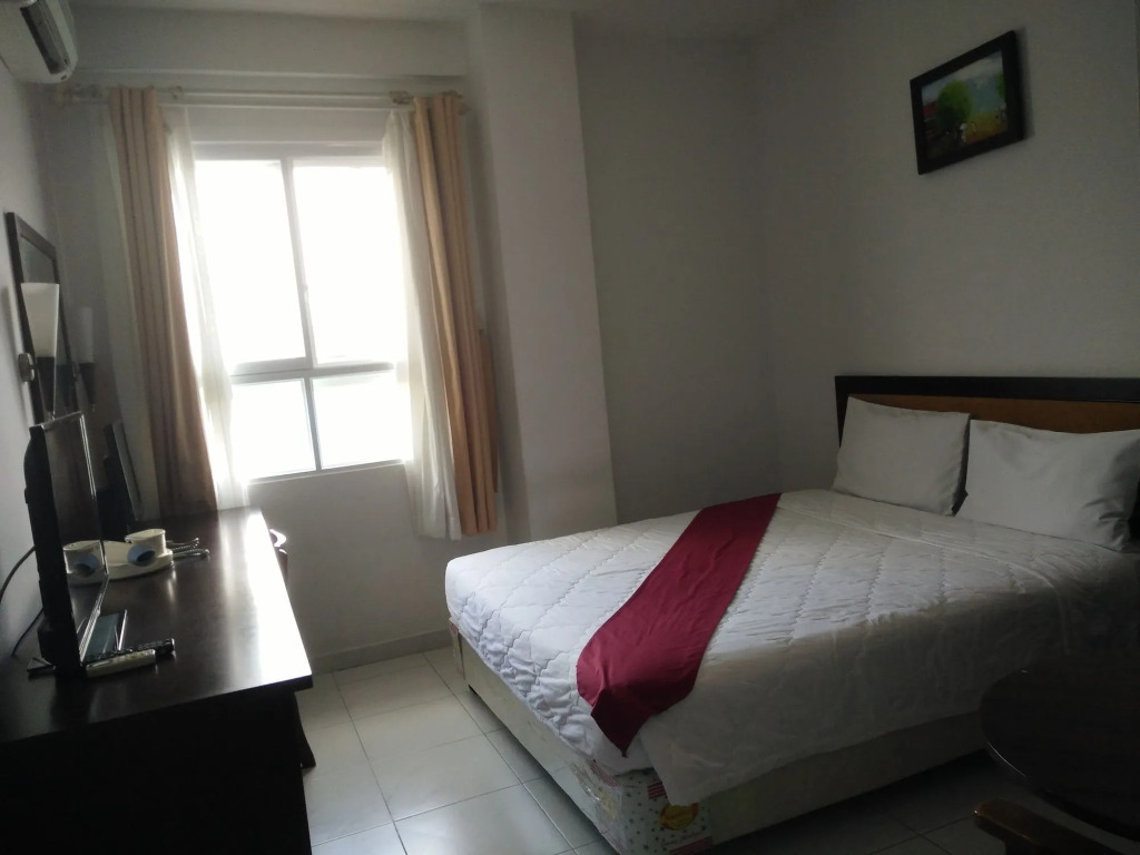 Modern SaiGon Hotel 2