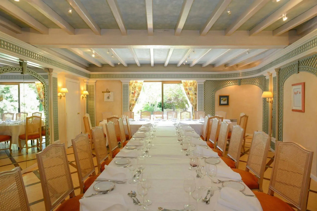 Logis Hôtel Restaurant Le Gue Du Holme