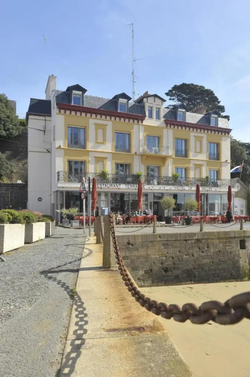 Hôtel De La Vallée