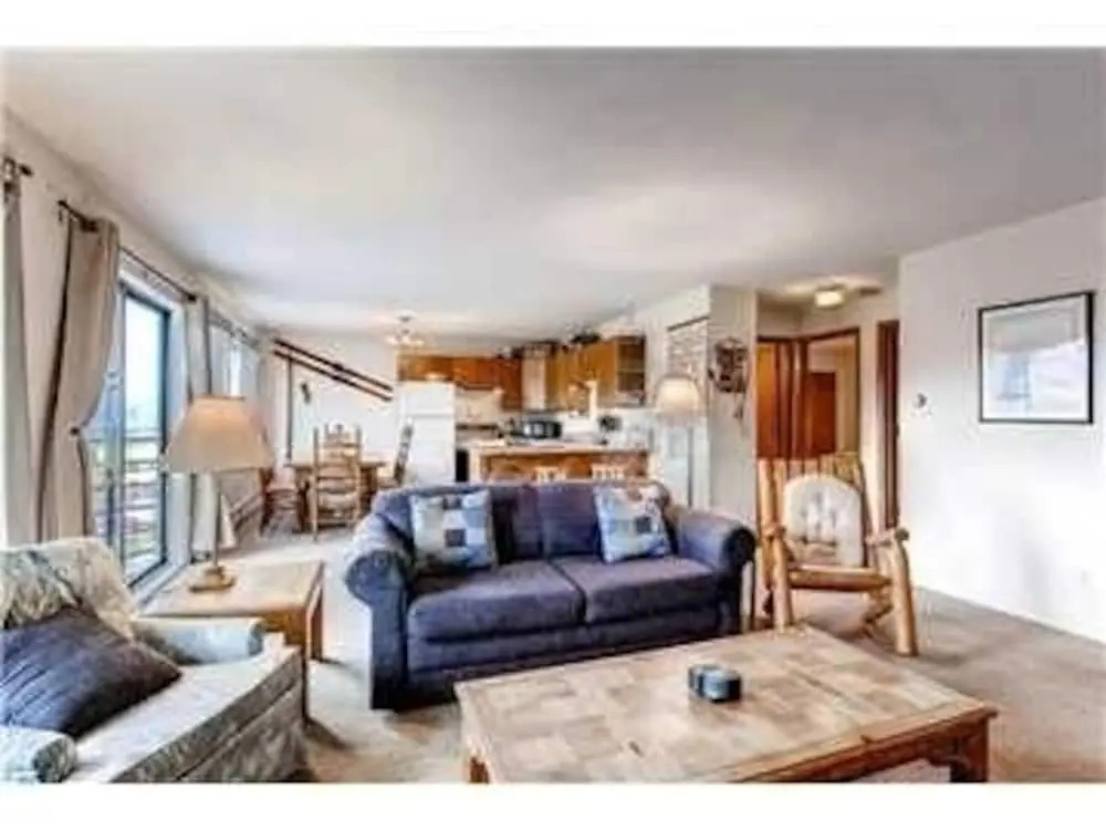 205 F Buffalo Ridge 2 Br condo by RedAwning