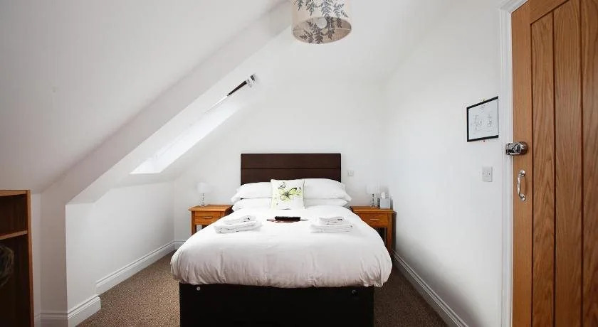 Hadrian Hotel - Inn