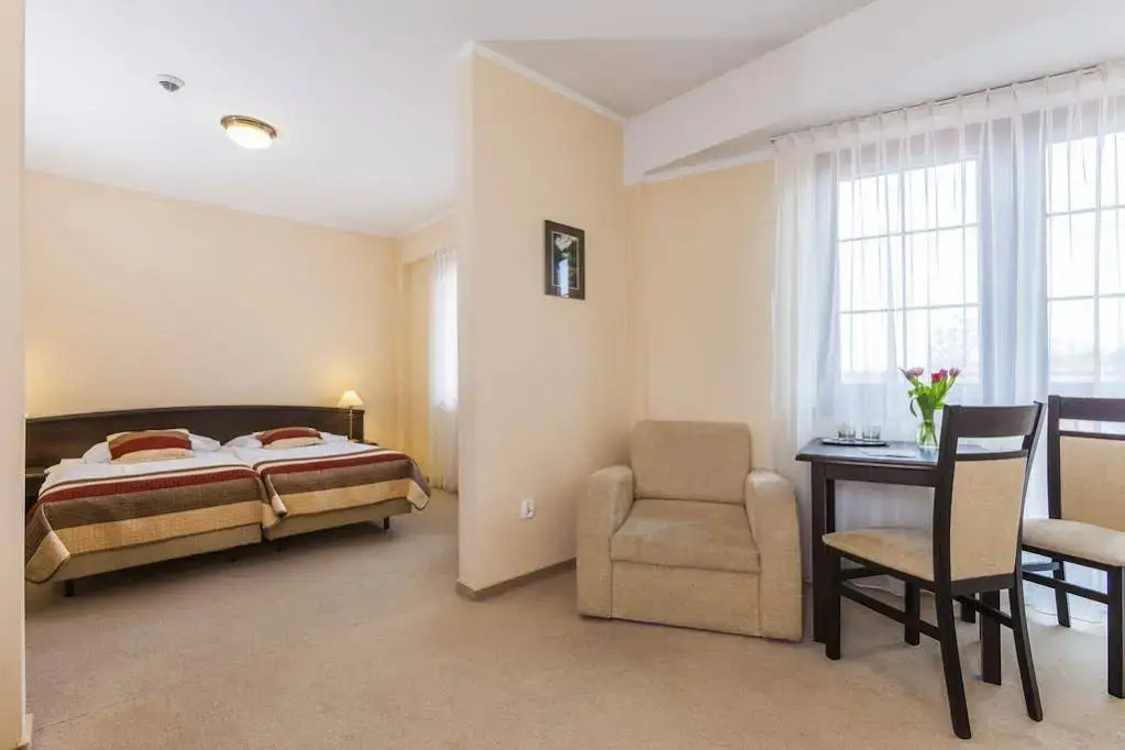 Hotel Anek