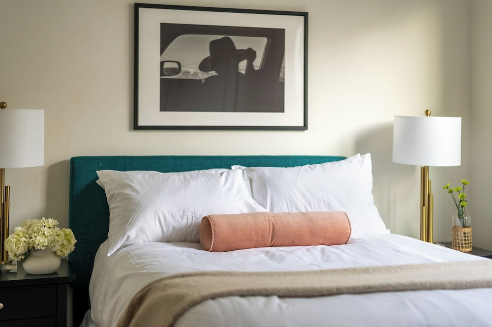 Hart Suite 16 by Avantstay Gorgeous Town House w/ Modern Amenities in Nashville!