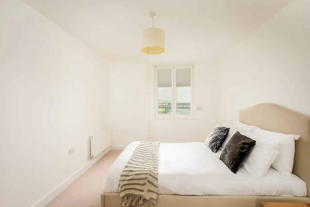 Rethink Living - Luxury Brighton Marina