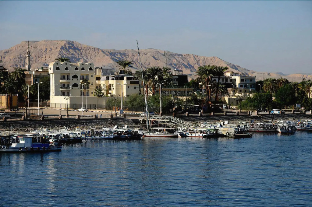 Nile Valley Hotel