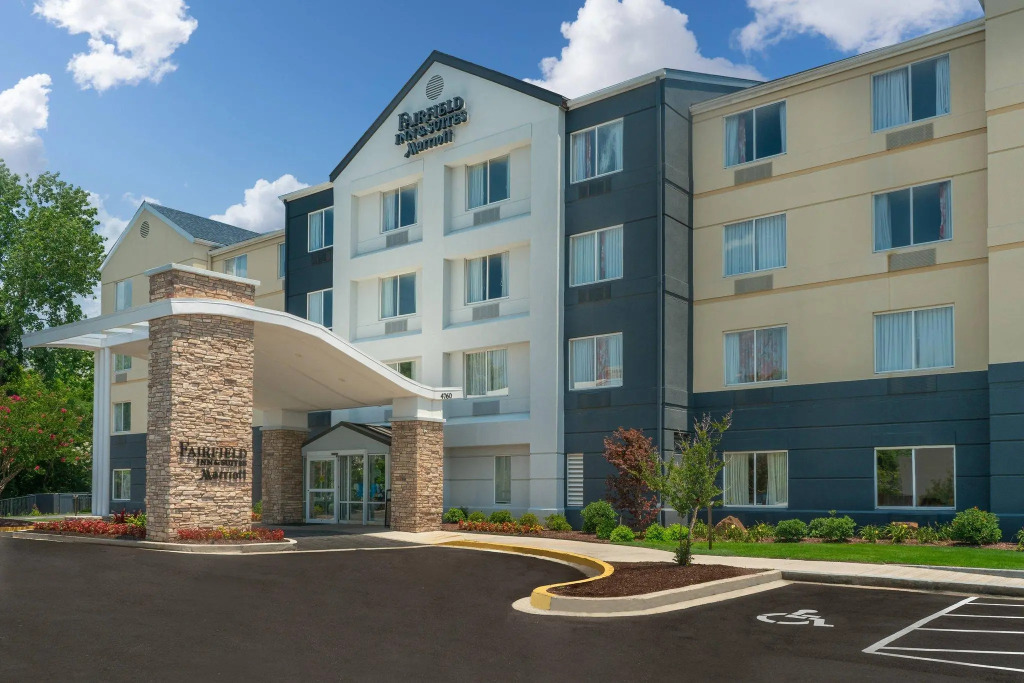 Fairfield Inn & Suites Memphis I-240 & Perkins