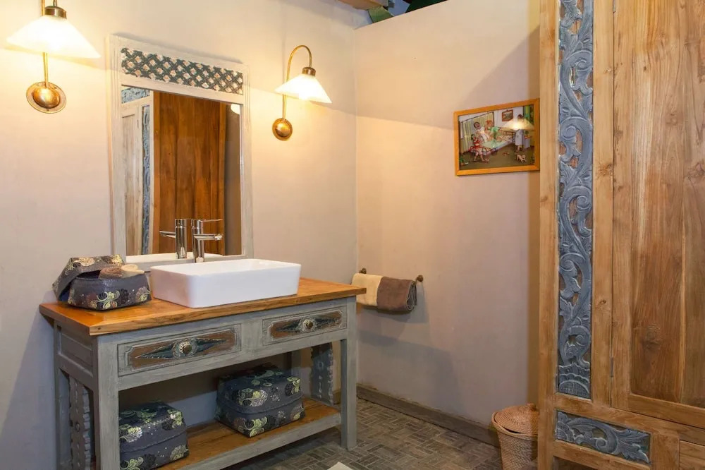 Villa for Rent in Bali 2047