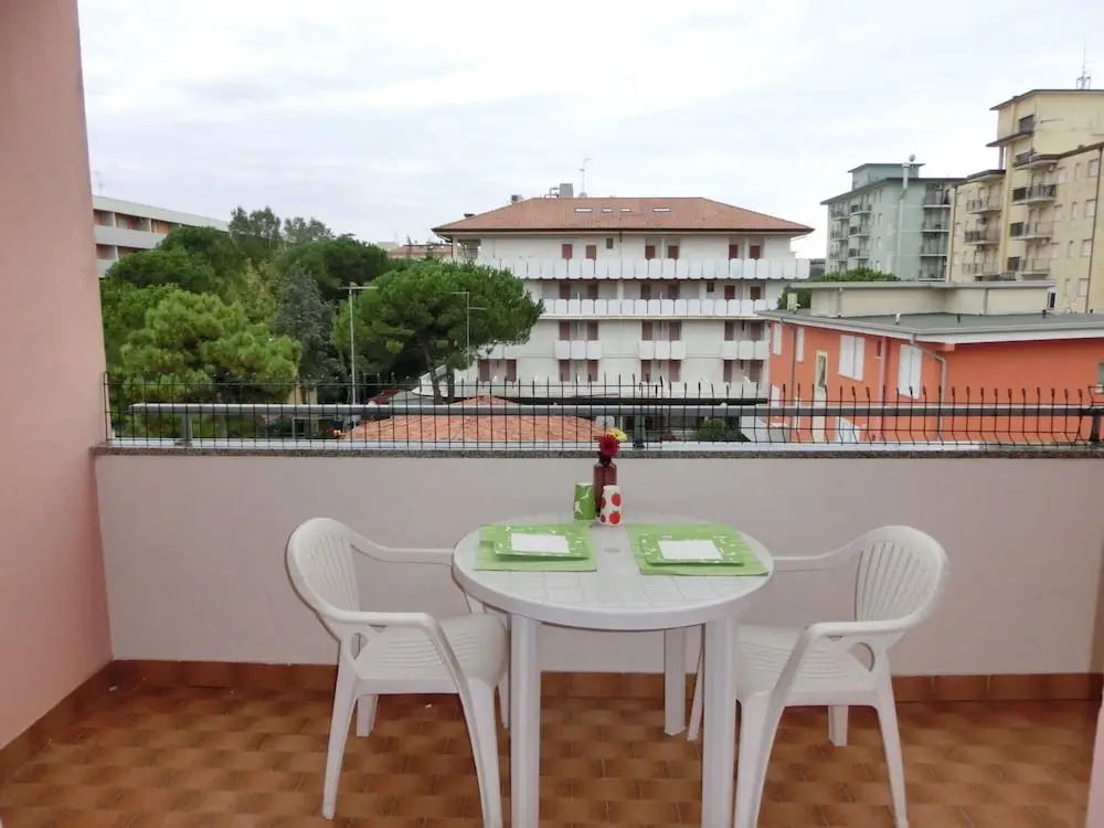 Comfortable Flat Next to the Beach-beahost