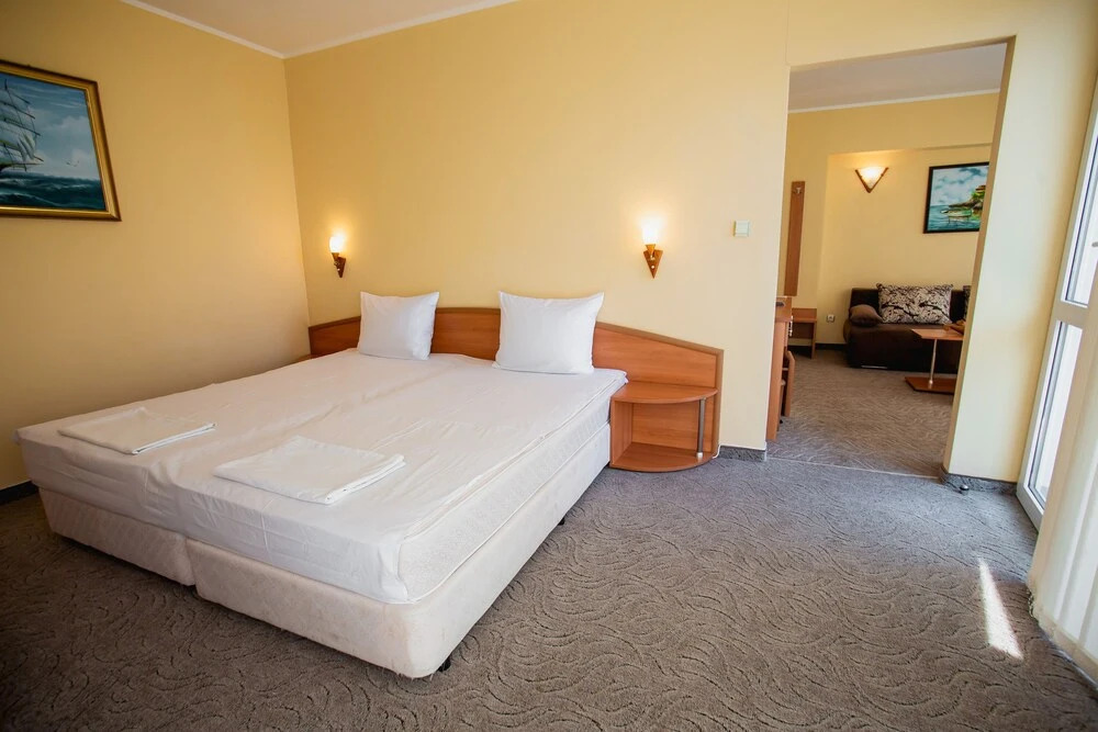 Family Hotel Dolphin
