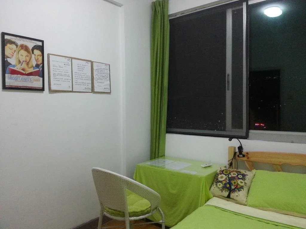 Zhuhai Chuntian Huahua Youth Hostel