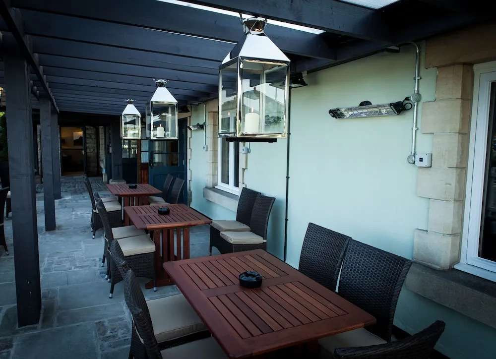 Red Lion Todwick by Chef and Brewer Collection