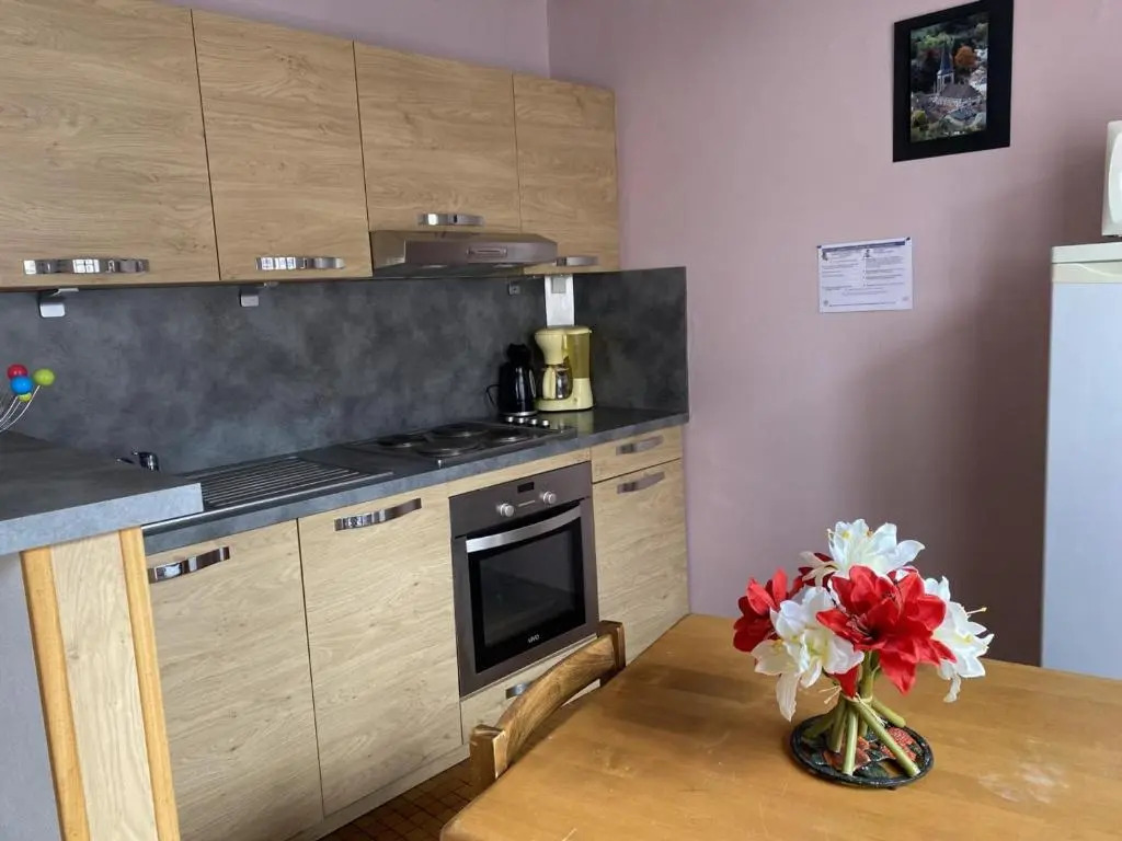 Appartement Arfeuilles, 3 pièces, 4 personnes - FR-1-489-266
