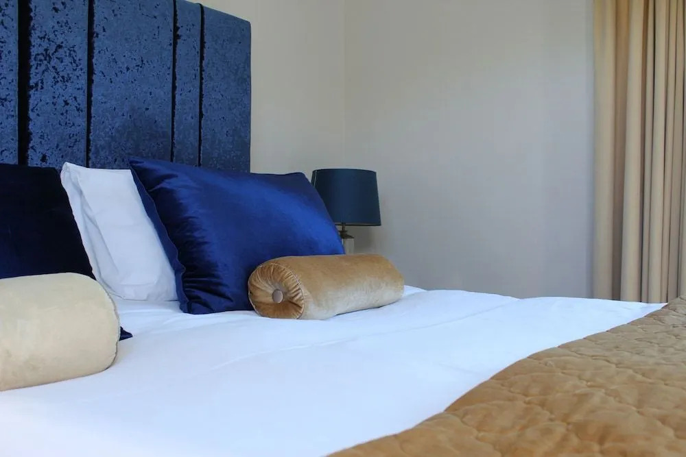 Toadhall Rooms