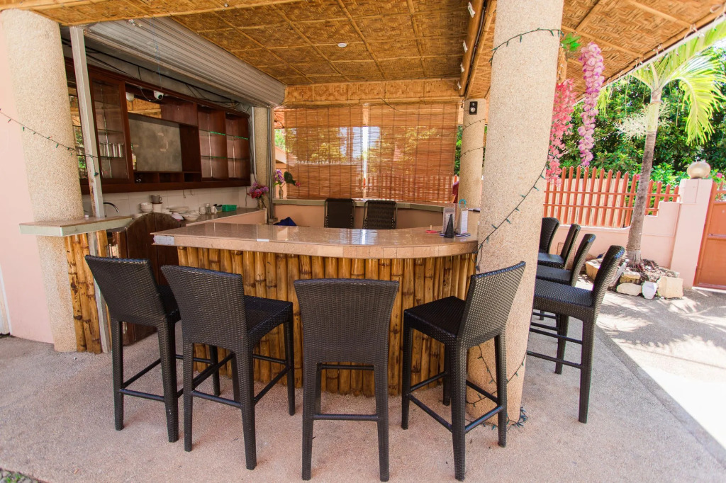 Conrada's Place Hotel and Resort