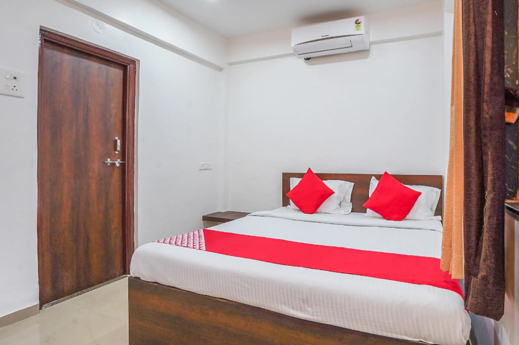 Hotel Vrindavan by OYO Rooms