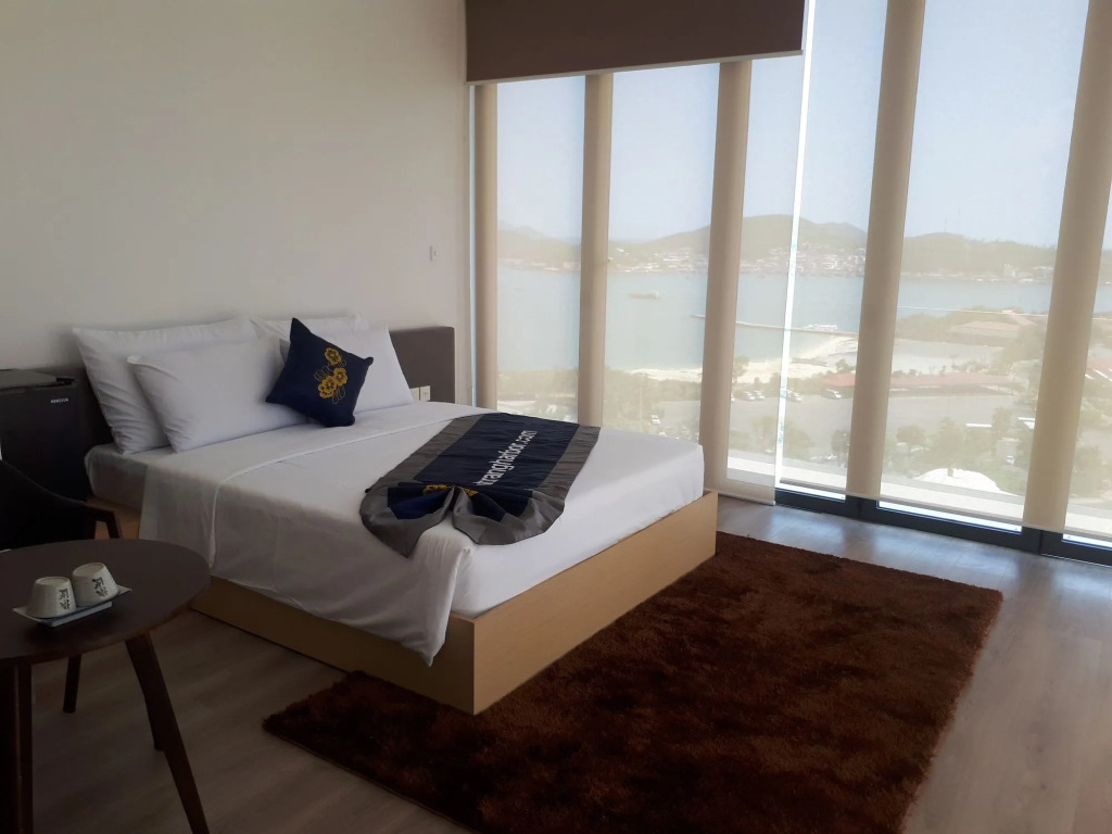Harbor View Villa