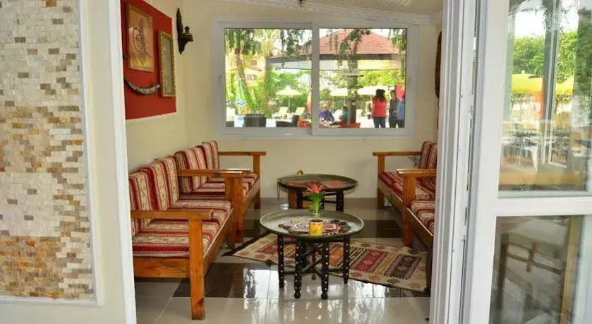 Almila Side Suite Hotel