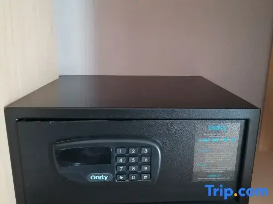Mover Hotel（Dalian Economic and Technological Development Zone Jinma Road Store）