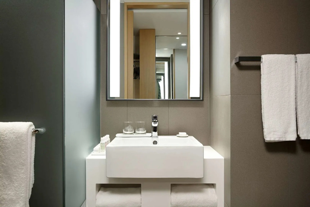 L7 MYEONGDONG by LOTTE HOTELS