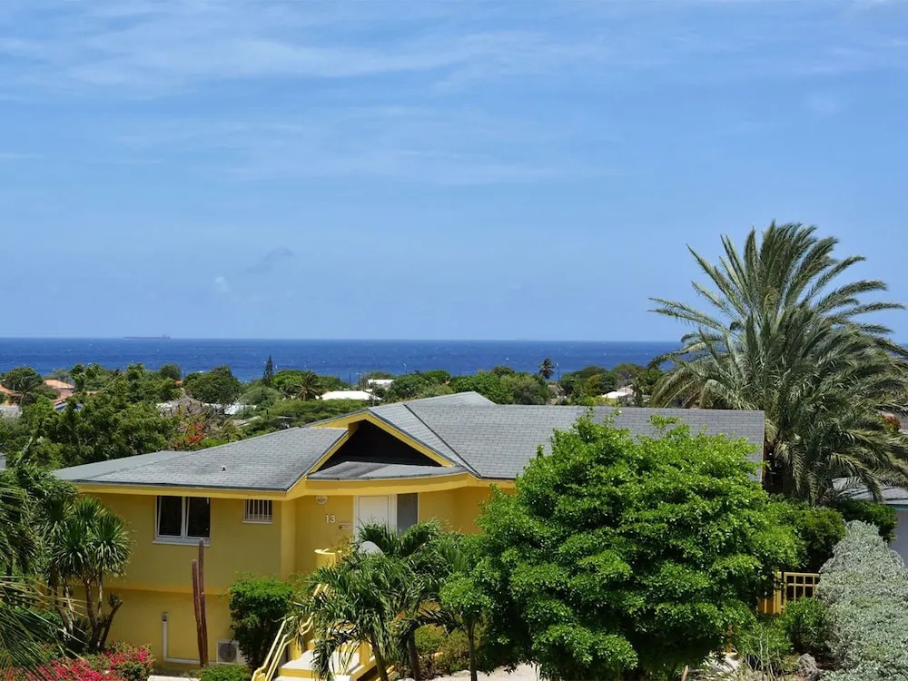 Luxurious Villa in Willemstad With Private Pool