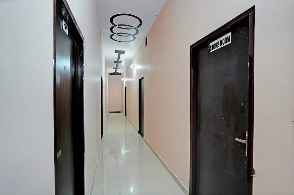 Greater Noida Stay