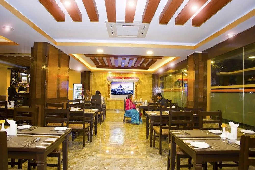 Hotel Yellow Pagoda Pokhara