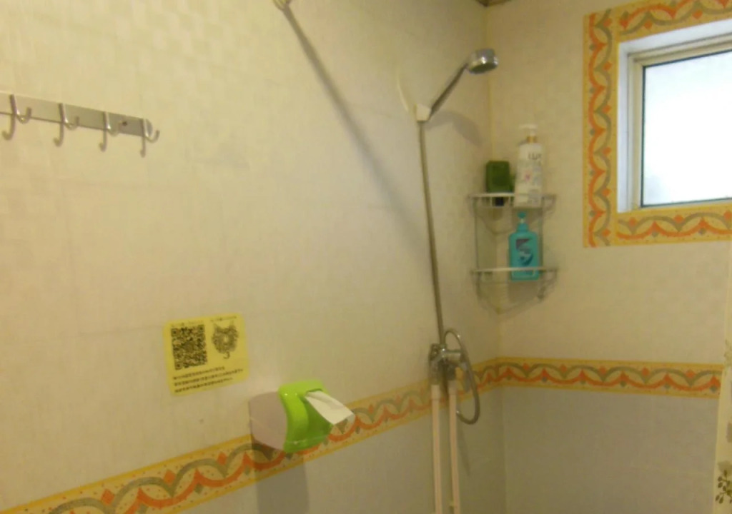 Wavetrace Hostel